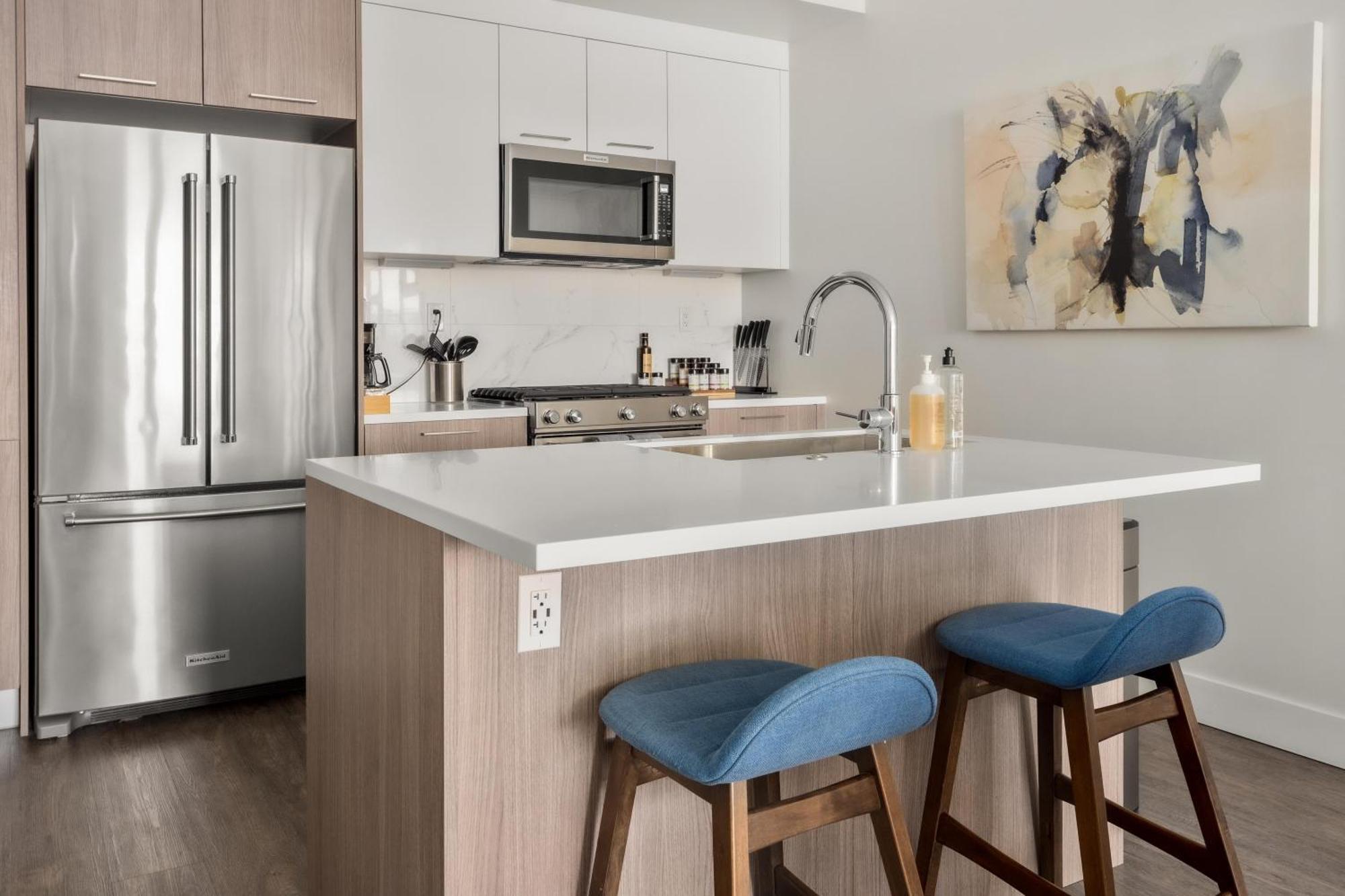 Views - Lifestyle Loft - Zuni Lofts